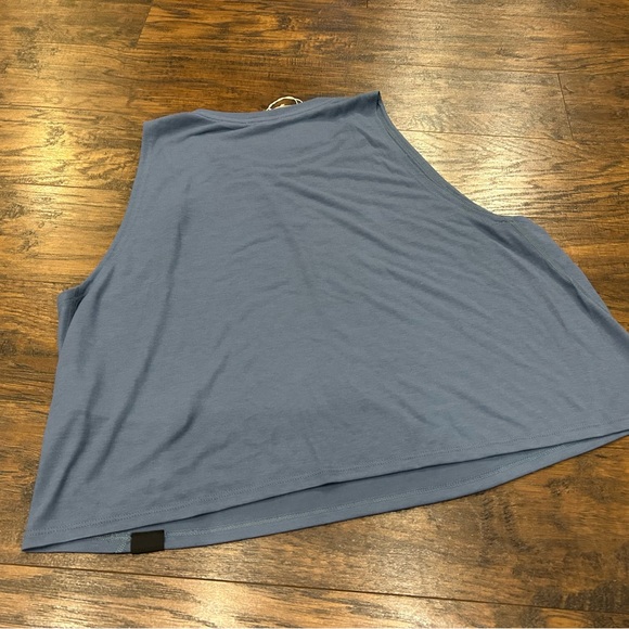 NWT WOMENS PATAGONIA Capilene Cool Trail Cropped Tank - Utility Blue XL - Picture 7 of 8